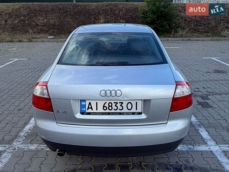 Седан Audi A4 2003 в Киеве