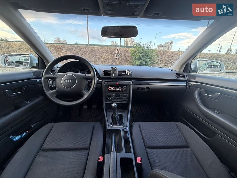 Седан Audi A4 2003 в Киеве