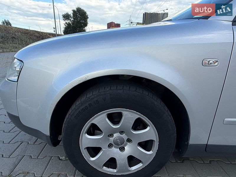 Седан Audi A4 2003 в Киеве