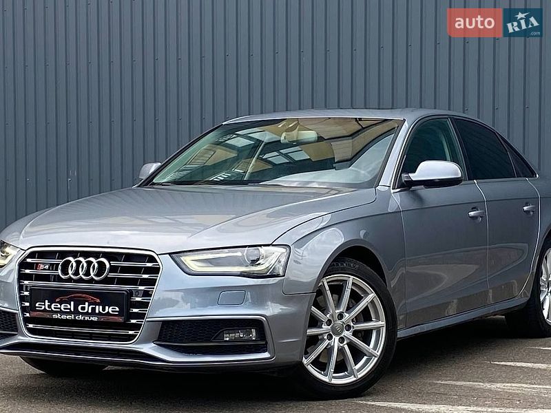 Audi A4 2015
