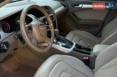 Седан Audi A4 2012 в Киеве