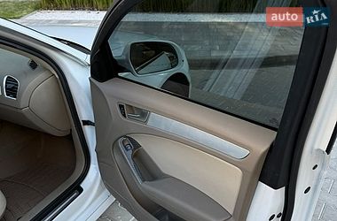 Седан Audi A4 2012 в Киеве
