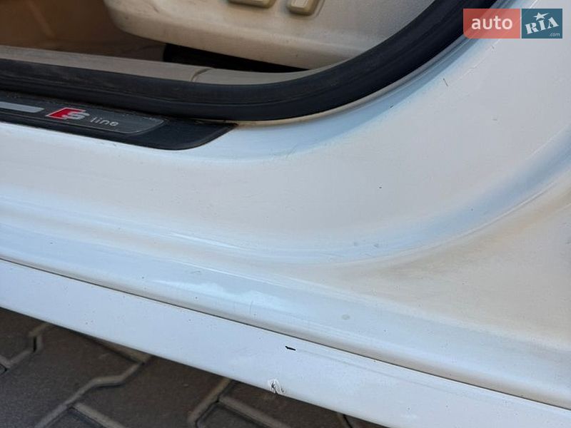 Седан Audi A4 2012 в Киеве