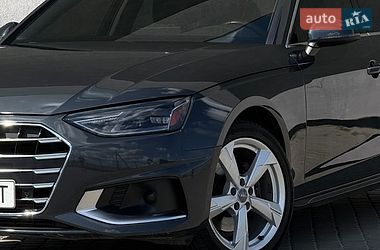 Седан Audi A4 2021 в Тернополі