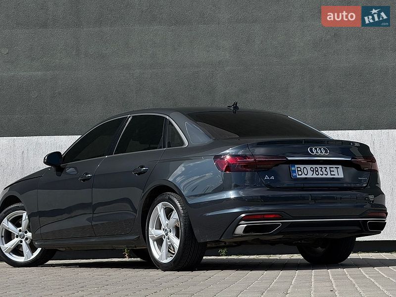 Седан Audi A4 2021 в Тернополі