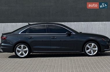 Седан Audi A4 2021 в Тернополі