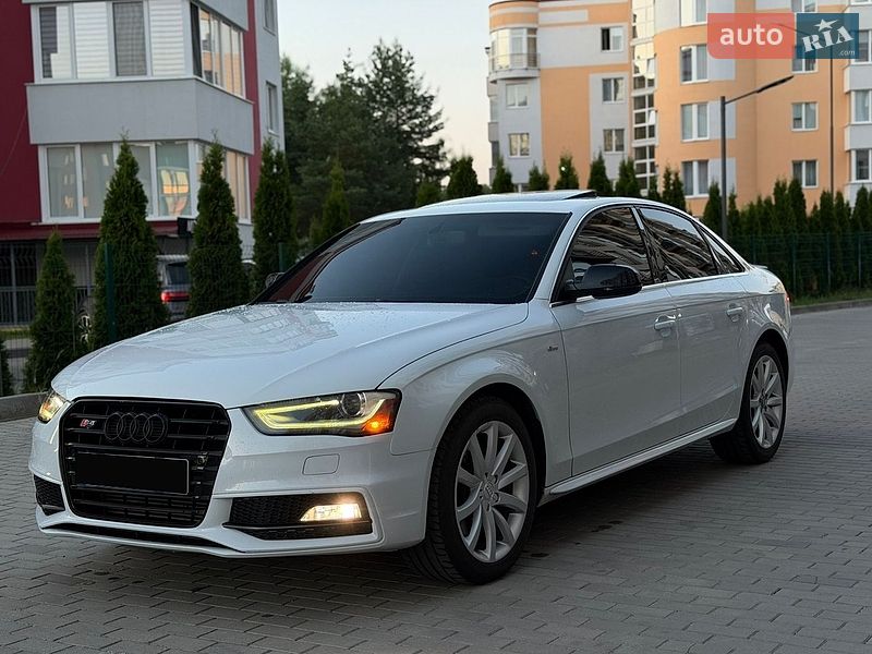 Audi A4 2014