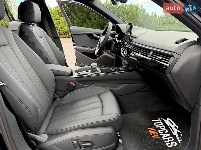 Седан Audi A4 2024 в Києві