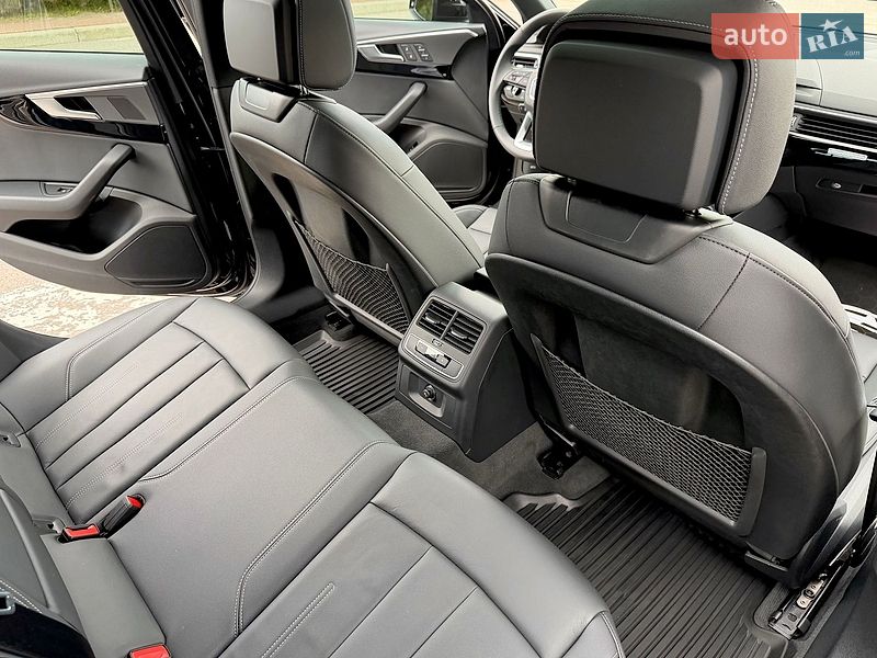 Седан Audi A4 2024 в Києві