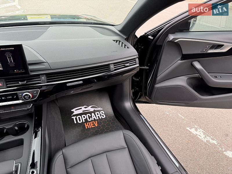 Седан Audi A4 2024 в Києві
