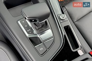 Седан Audi A4 2024 в Києві