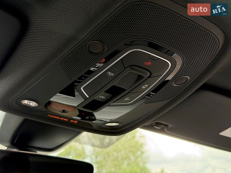 Седан Audi A4 2024 в Києві