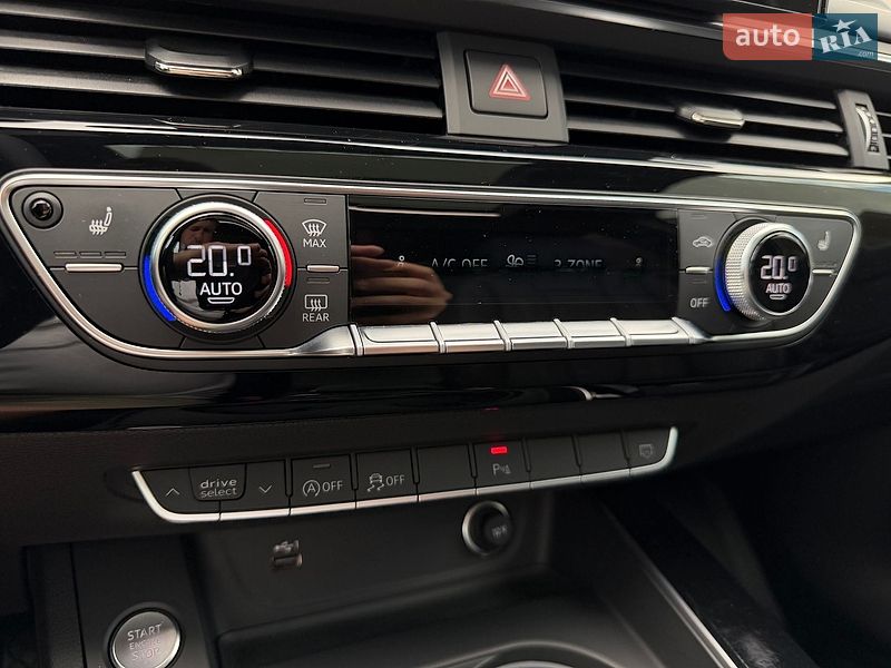 Седан Audi A4 2024 в Києві
