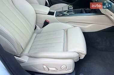 Седан Audi A4 2022 в Мукачевому