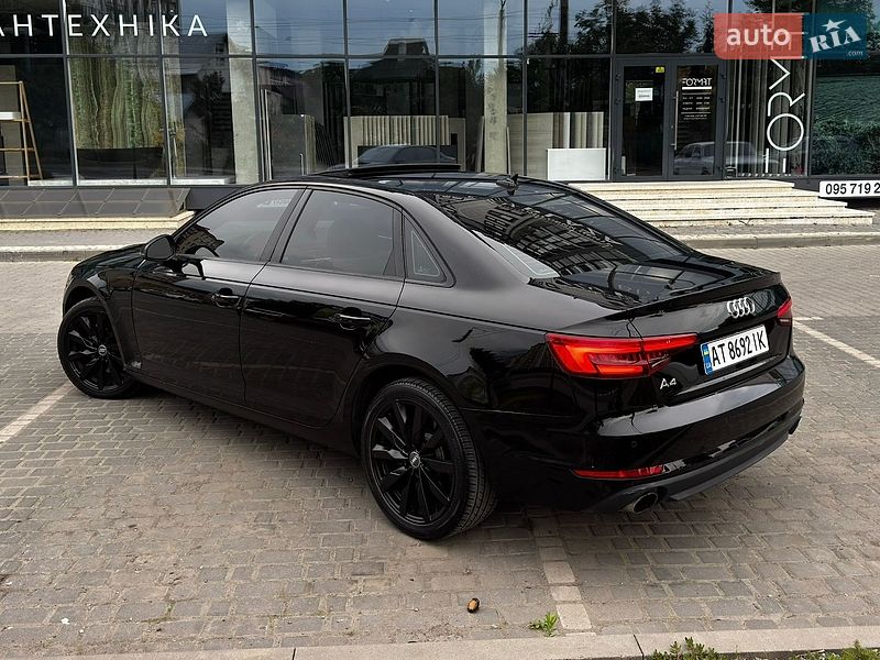 Седан Audi A4 2016 в Ивано-Франковске