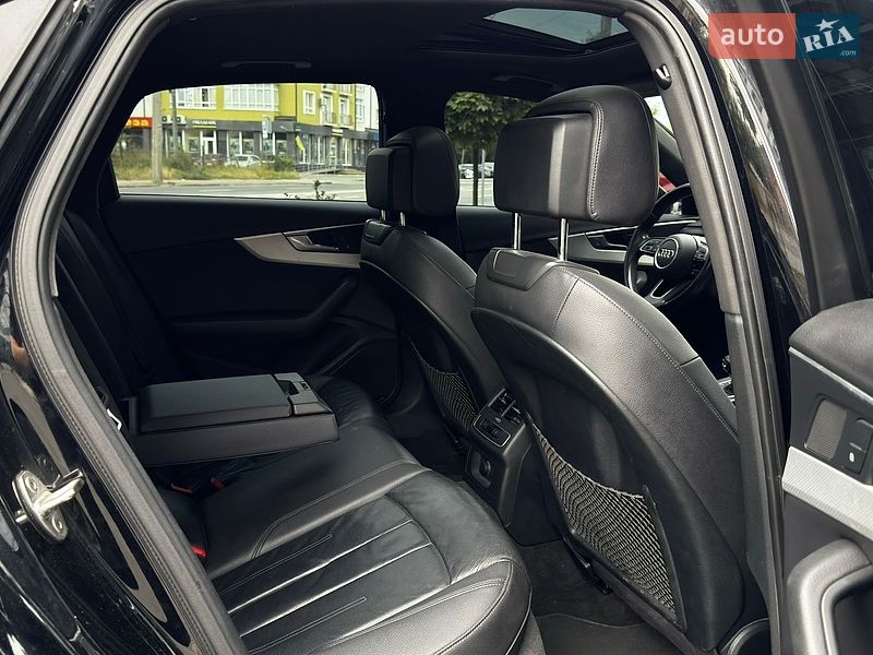 Седан Audi A4 2016 в Ивано-Франковске