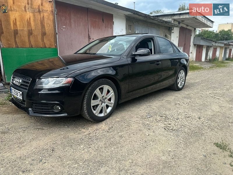Седан Audi A4 2010 в Стрые