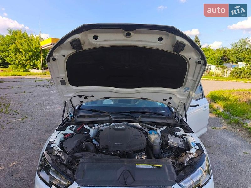 Седан Audi A4 2016 в Харкові