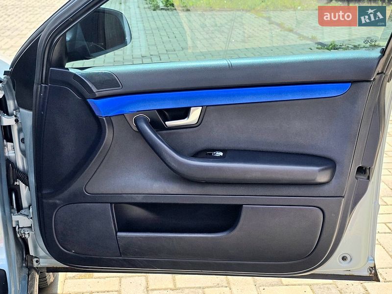 Универсал Audi A4 2001 в Харькове