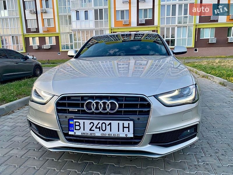Седан Audi A4 2014 в Полтаве