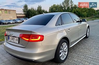Седан Audi A4 2014 в Полтаве