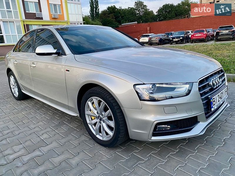 Седан Audi A4 2014 в Полтаве