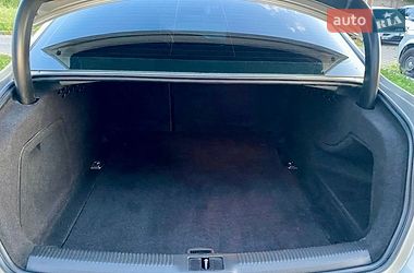 Седан Audi A4 2014 в Полтаве