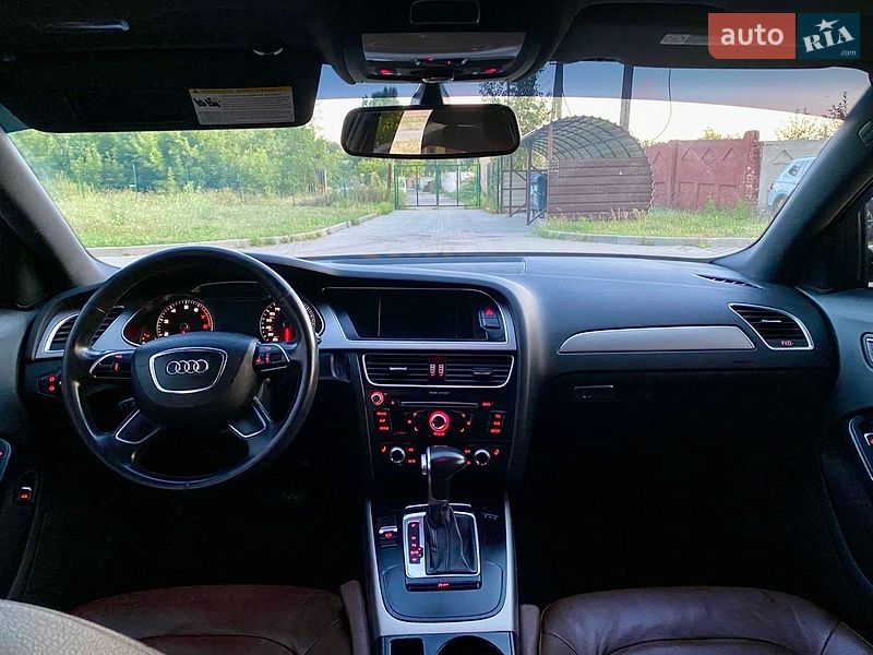 Седан Audi A4 2014 в Полтаве