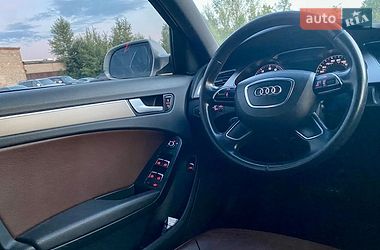 Седан Audi A4 2014 в Полтаве