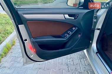 Седан Audi A4 2014 в Полтаве