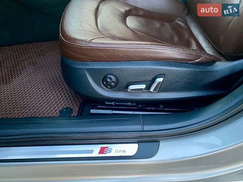 Седан Audi A4 2014 в Полтаве