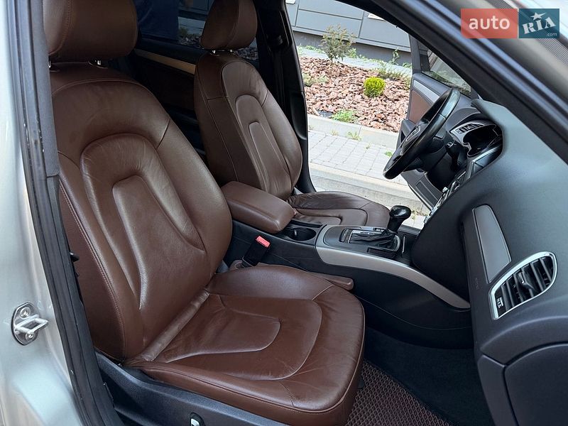 Седан Audi A4 2014 в Полтаве