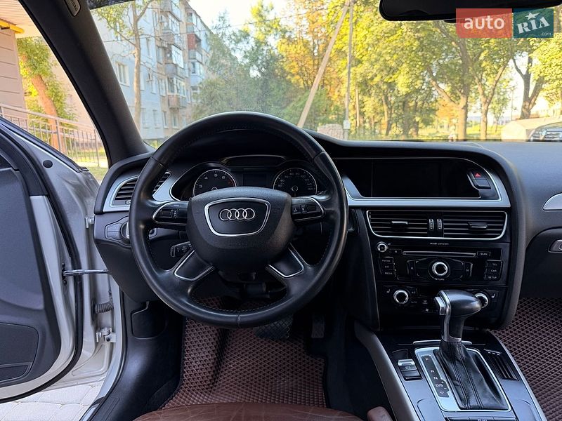Седан Audi A4 2014 в Полтаве