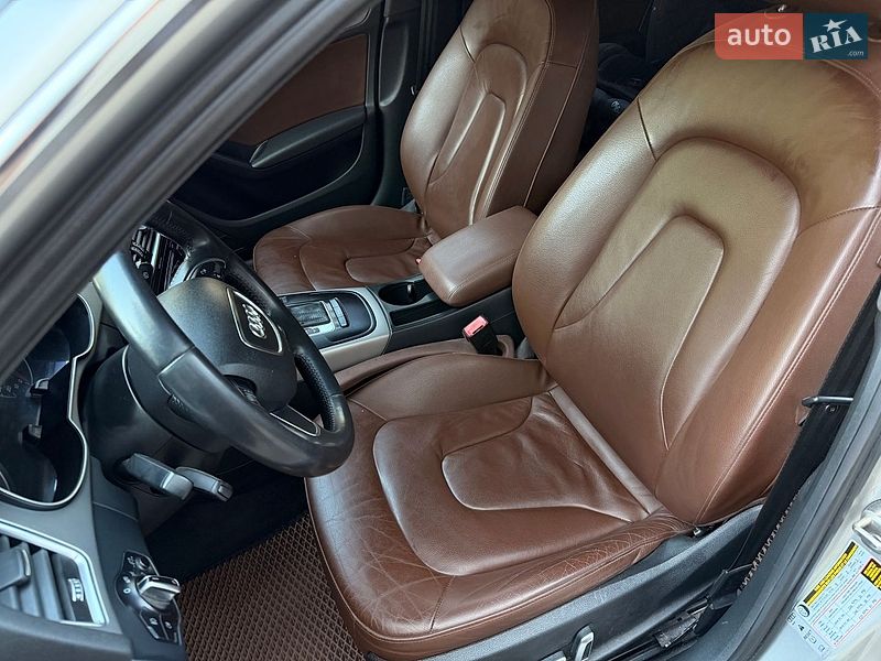 Седан Audi A4 2014 в Полтаве
