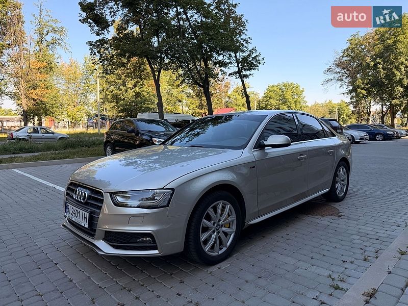 Седан Audi A4 2014 в Полтаве