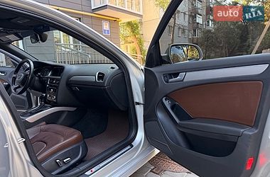 Седан Audi A4 2014 в Полтаве
