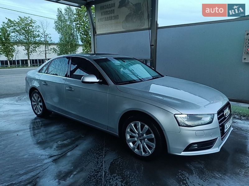 Audi A4 2012