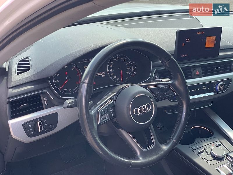 Седан Audi A4 2016 в Києві