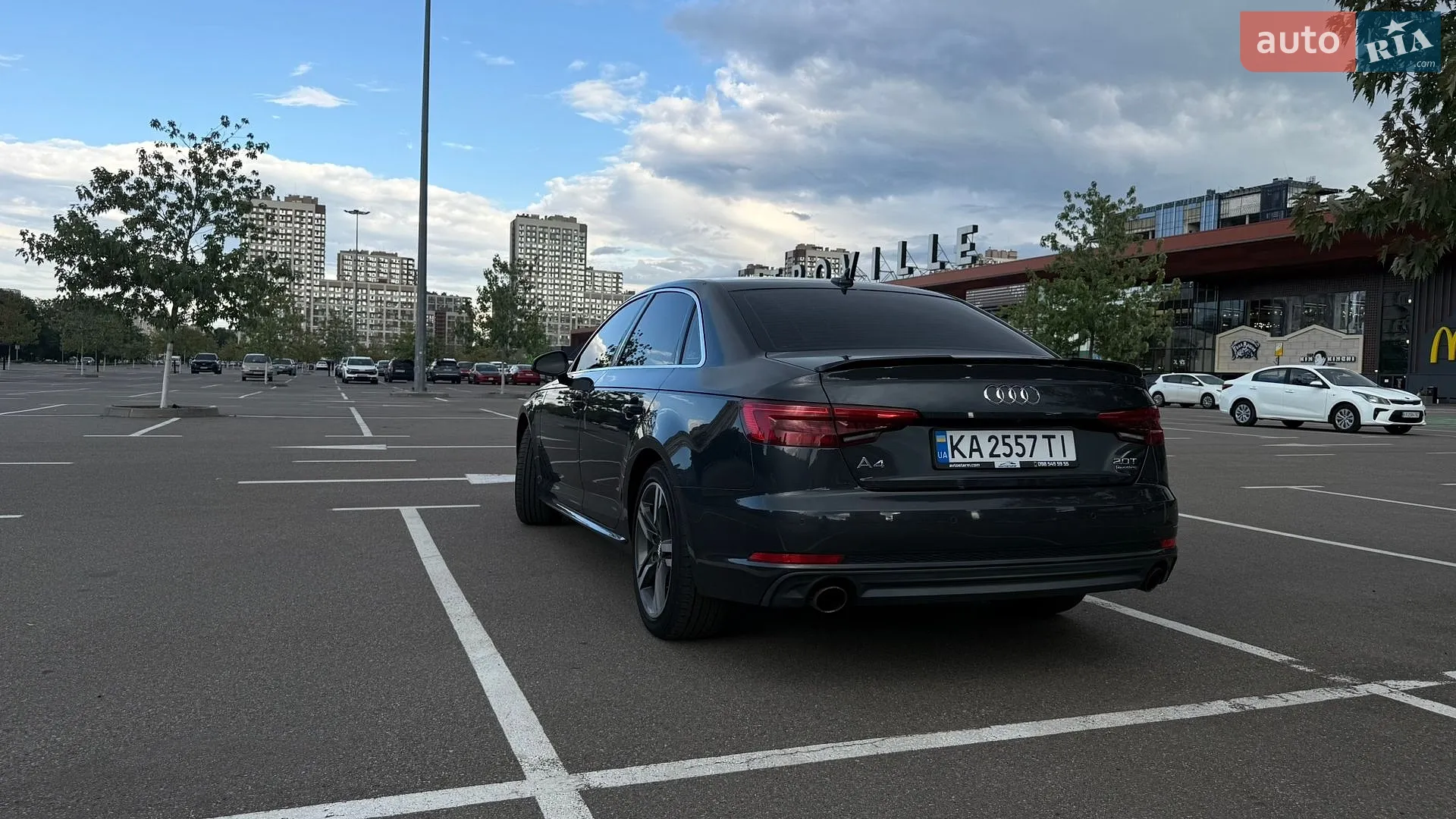 2016 Audi A4 - мініатюра 30