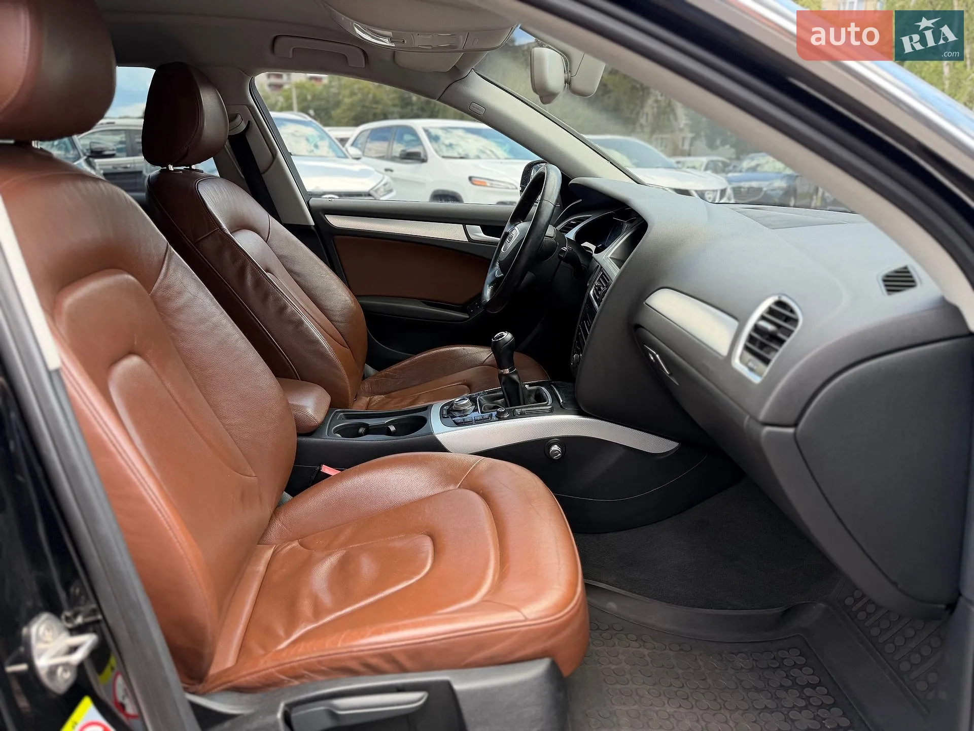 2011 Audi A4 - мініатюра 27