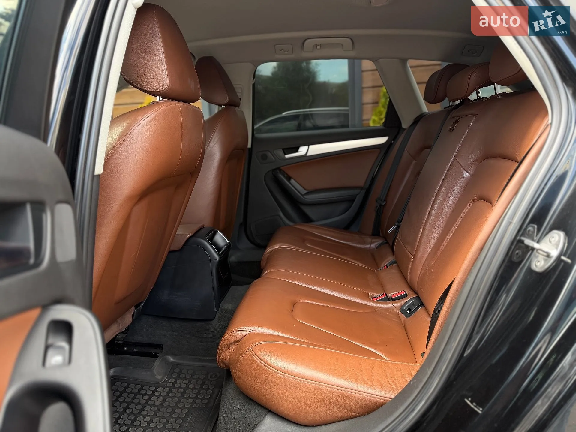 2011 Audi A4 - мініатюра 44