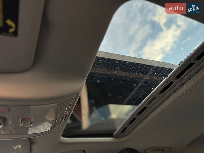 Седан Audi A4 2012 в Києві