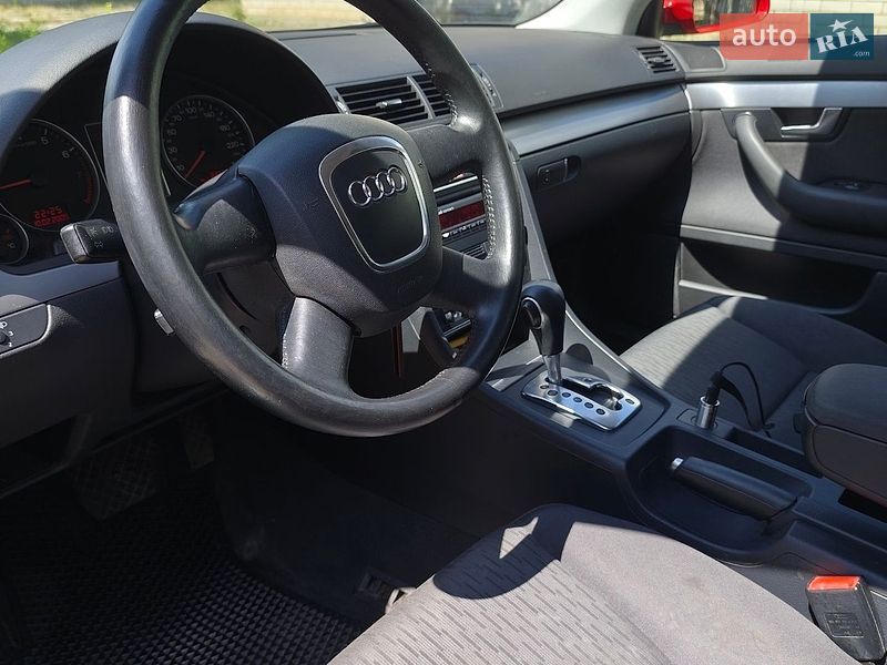 Универсал Audi A4 2006 в Киеве