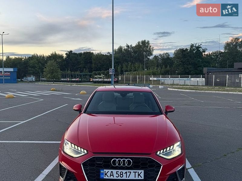 Седан Audi A4 2020 в Києві