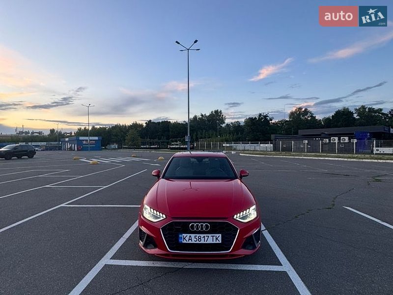 Седан Audi A4 2020 в Києві