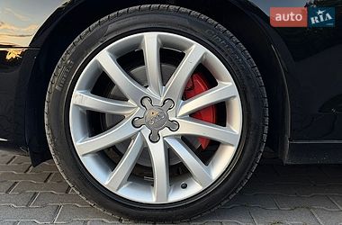 Седан Audi A4 2012 в Зборові