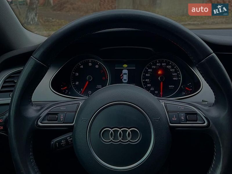 Седан Audi A4 2014 в Дніпрі