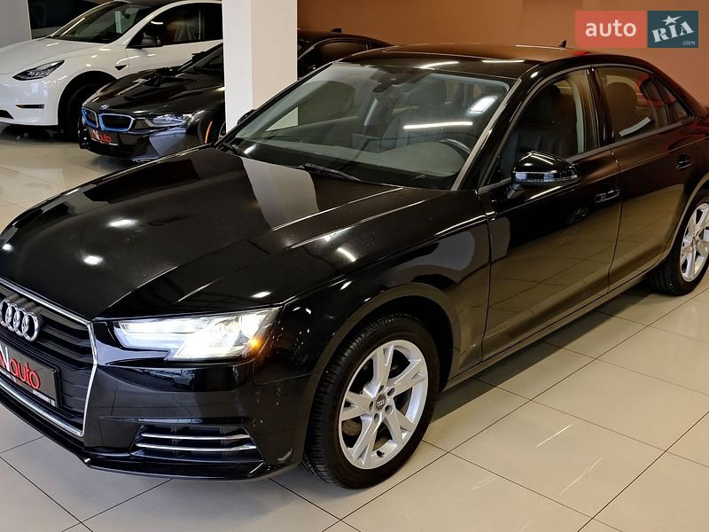 Седан Audi A4 2016 в Одессе