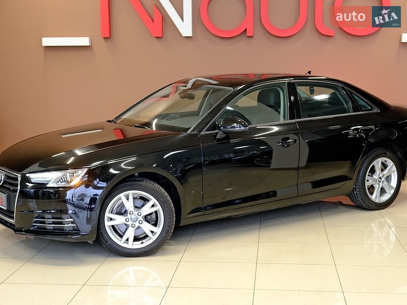 Седан Audi A4 2016 в Одессе