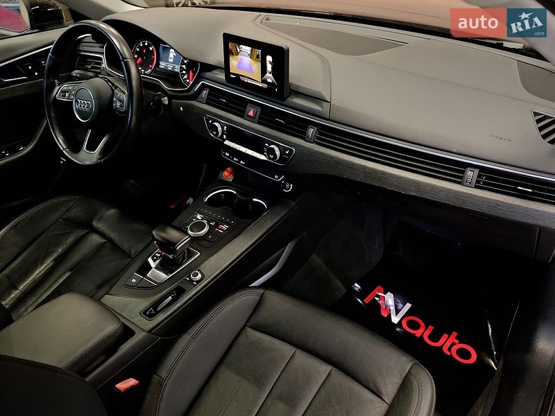 Седан Audi A4 2016 в Одессе